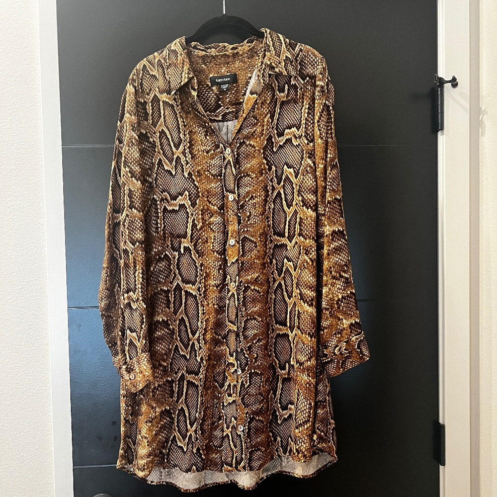 Karen Kane Snakeskin Midi Top